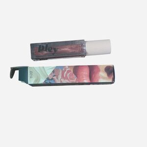 Pley Beauty Lust + Found Glossy Lip Lacquer